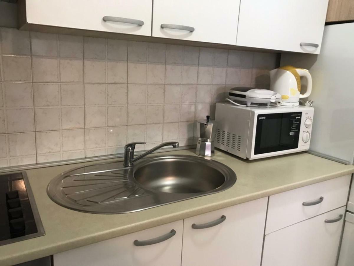 Deluxe Apartment Dora With A Private Parking, Terrace And See View غييكا المظهر الخارجي الصورة
